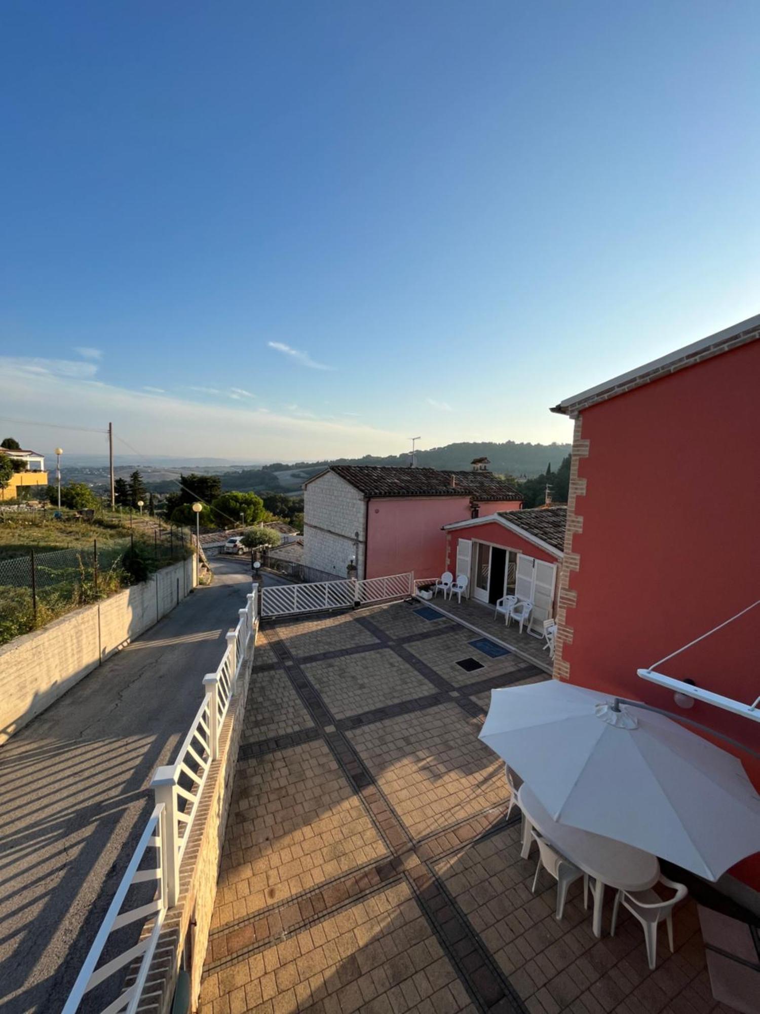 Fonte D'Olio Conero Relais Bed & Breakfast Sirolo Bagian luar foto